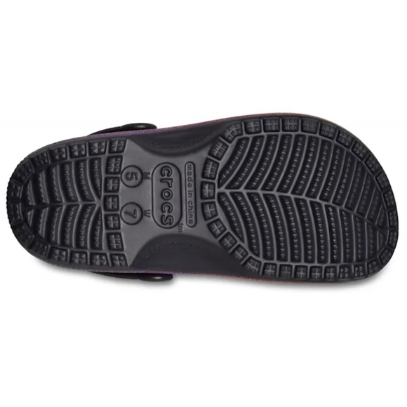 NWT Hocus Pocus Halloween Crocs Classic Mens 8 Women’s 10 Unisex - Picture 2 of 3